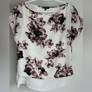 Floral short sleeve blouse